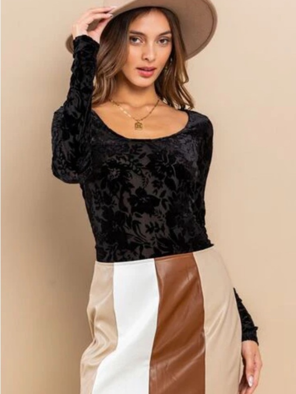 Ces Femme Black Velvet Burnout Scoop Neck Long Sleeve Body Suit